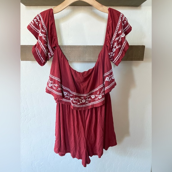 American Eagle|SOFT Burgundy Floral Embroidered Romper, Off the Shoulder•••NWT - Picture 3 of 13